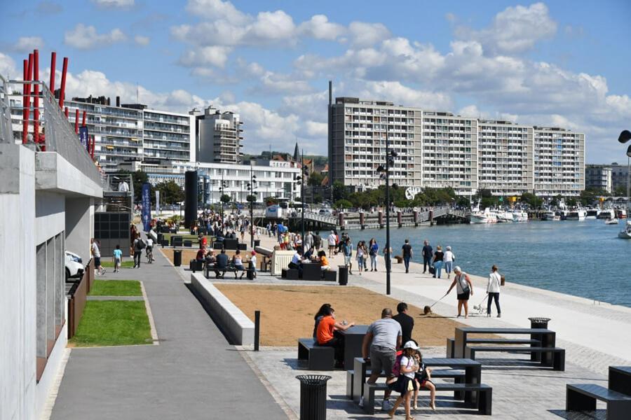 Lumineux Et Proche De Tout Avec Balcon Et A Cote Du Bois Boulogne-sur-Mer Exterior photo